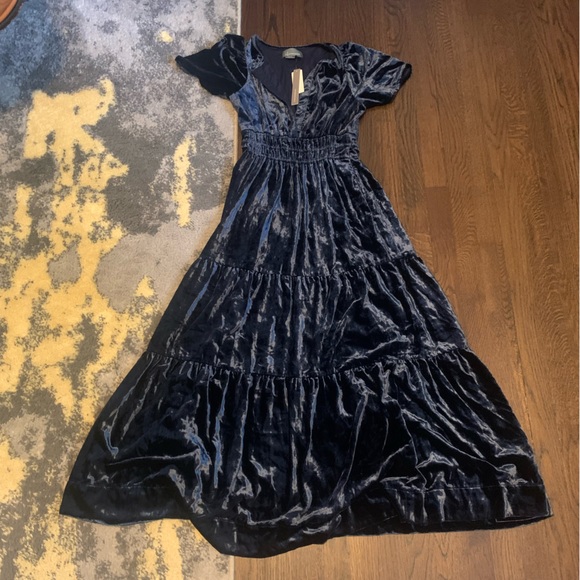 Anthropologie XXS NWT Somerset Velvet Edition Maxi Dress Long Tiered Navy Blue - Picture 3 of 11